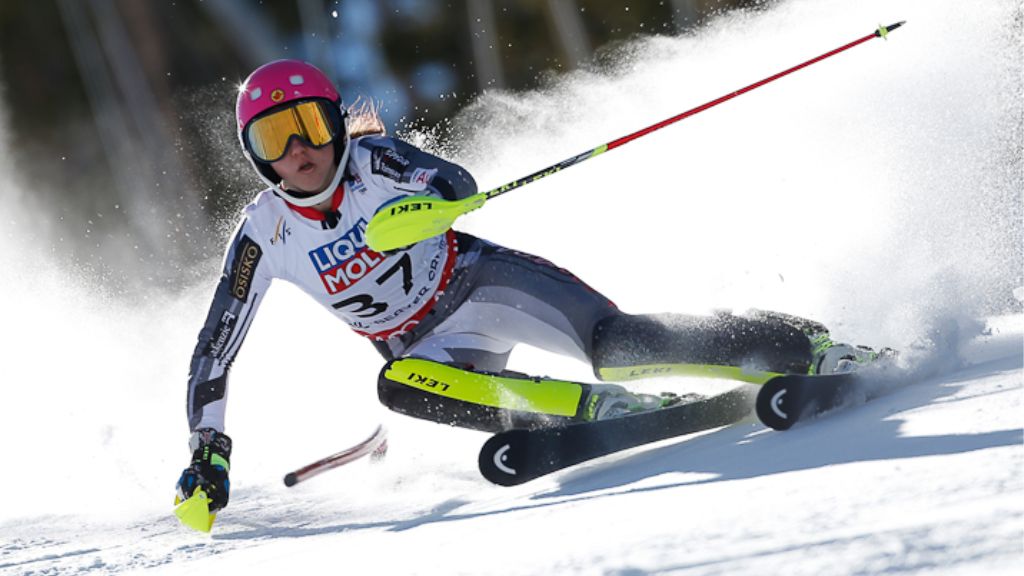 The Superwoman on Skis